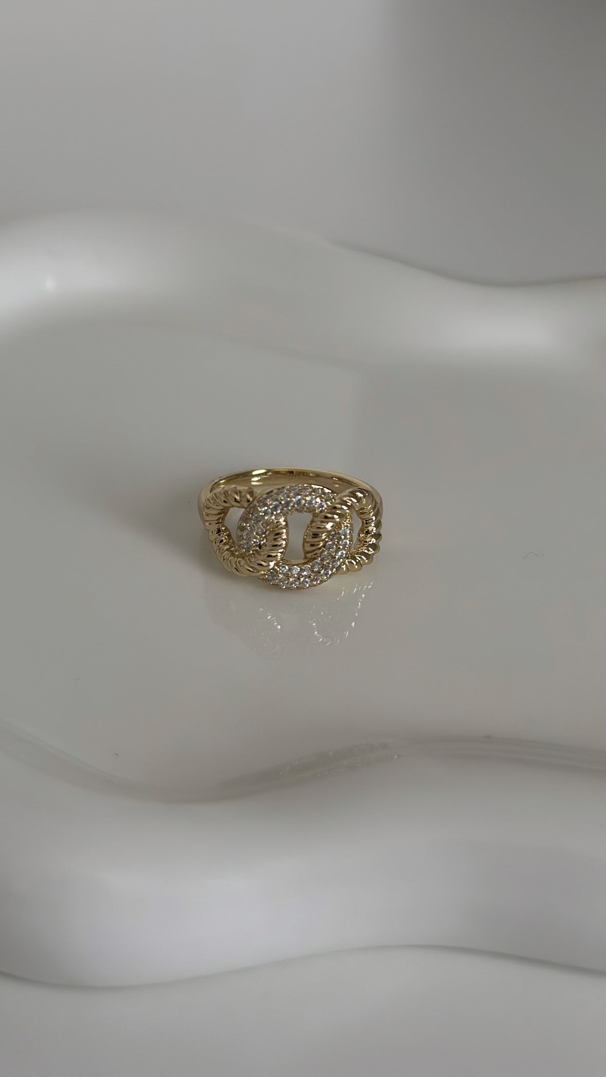 Marcella Ring