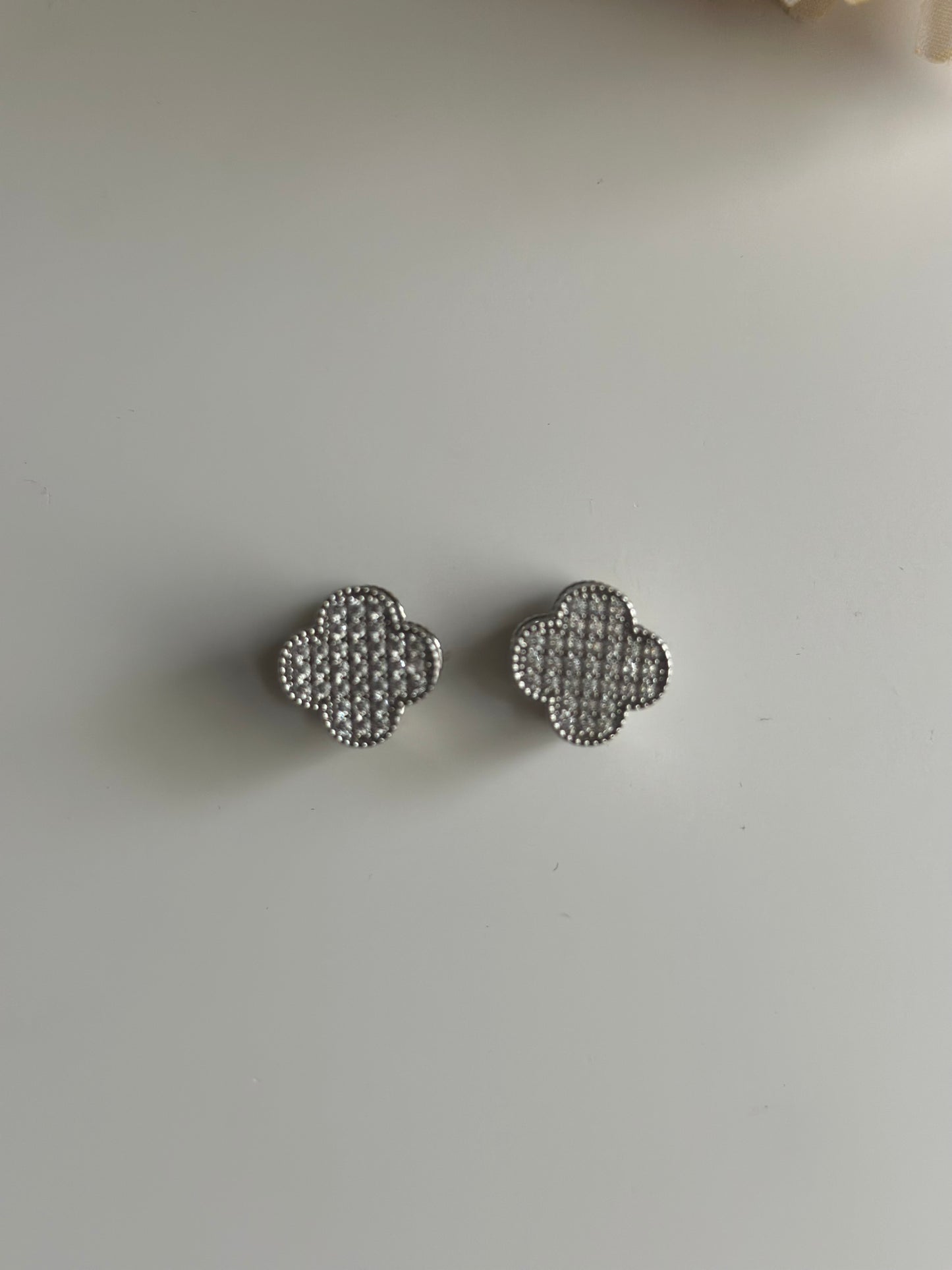 Silver Clover Earrings