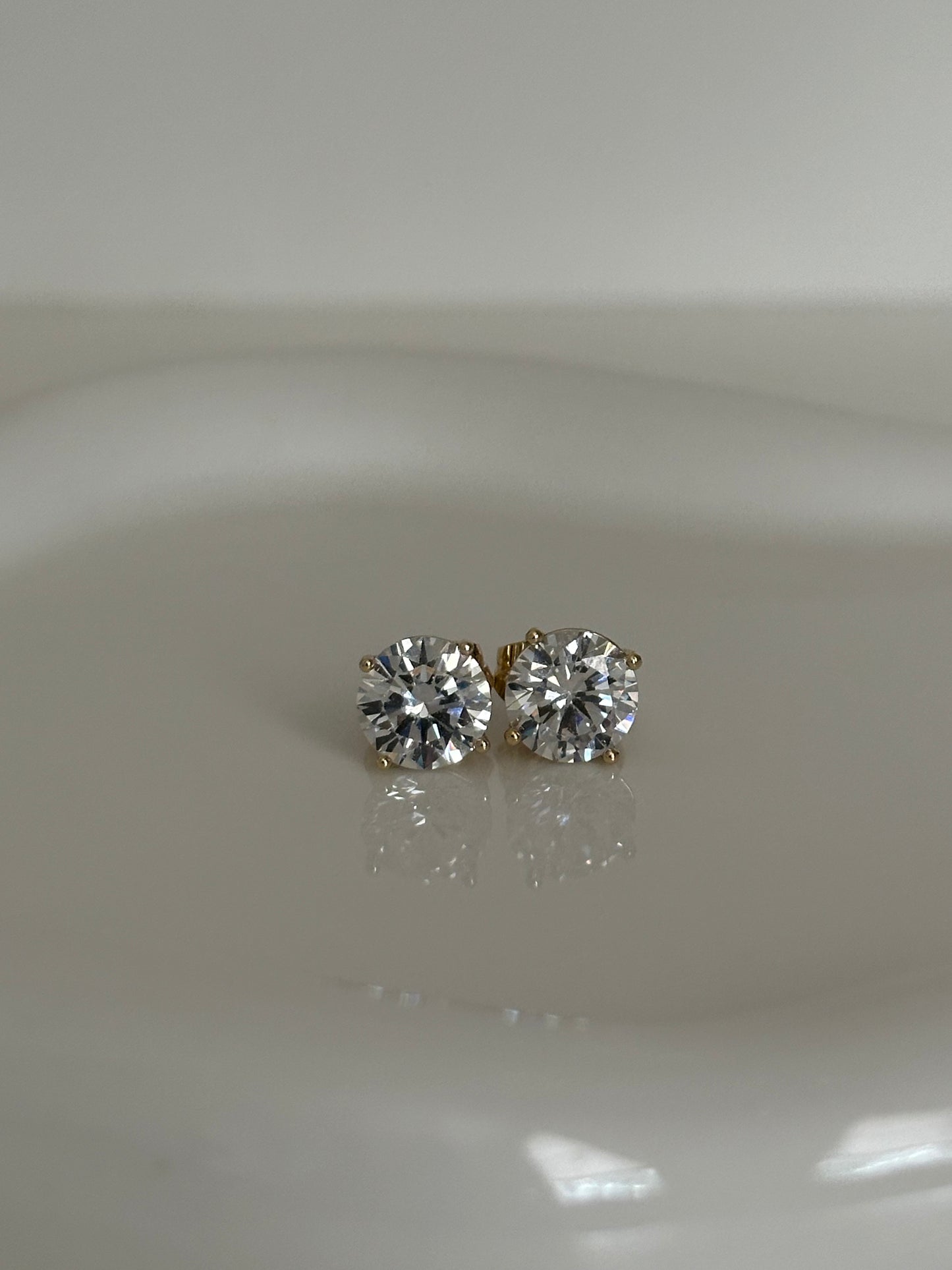 Clear Studs