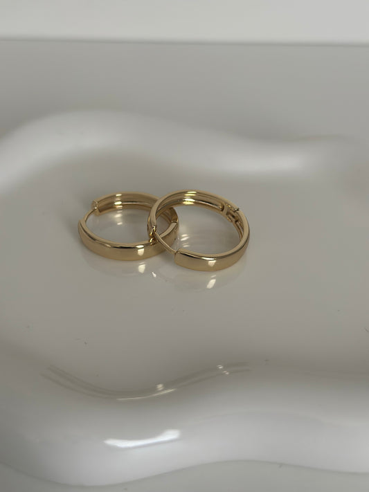 Medium hoops